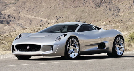 Jaguar C-X75 опережает время на десятилетия